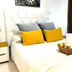 Wonderful And Young Triplex Playa Americas アパート